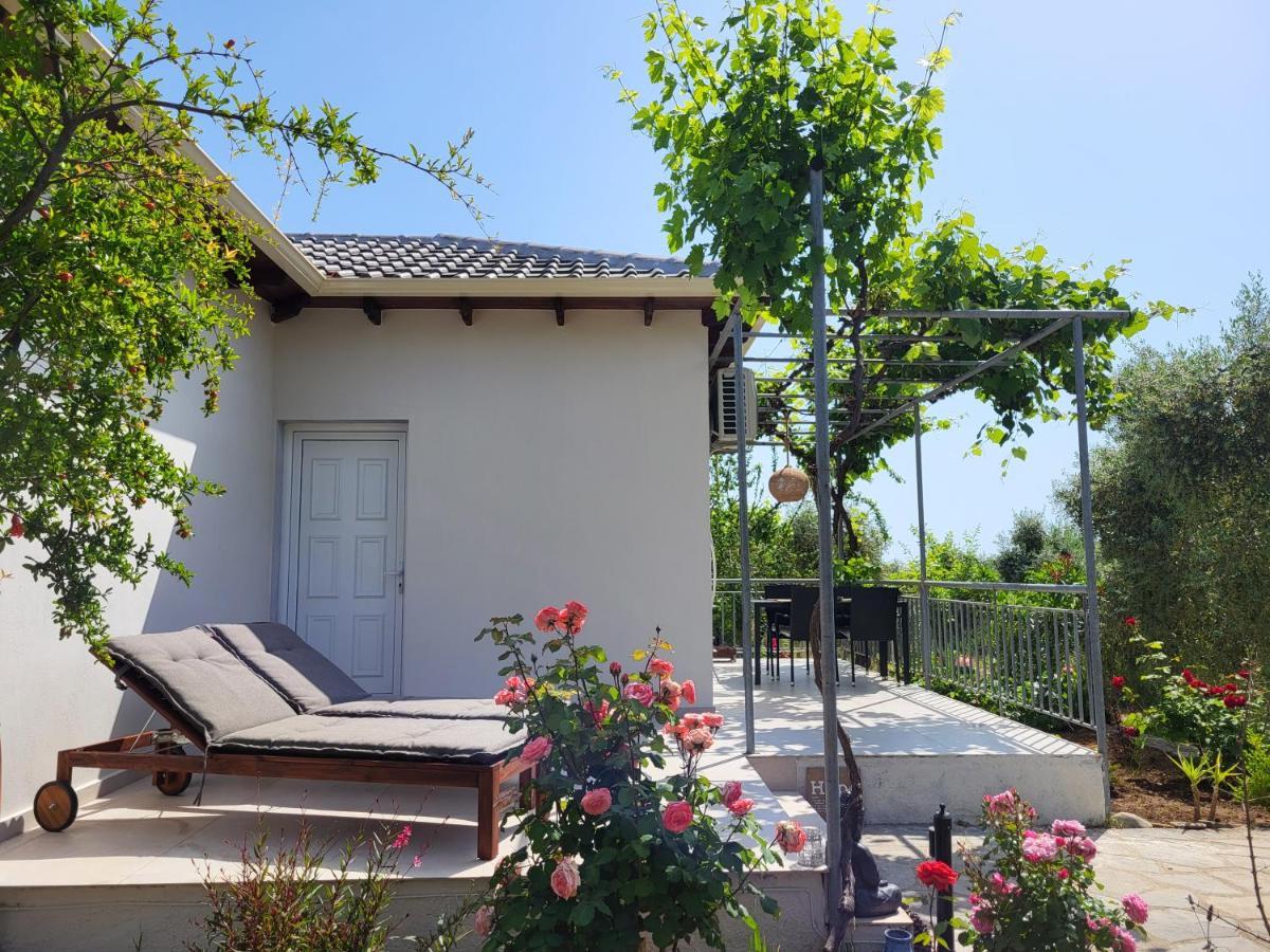 Ioannis Houses - Gemuetliches Ferienhaus Im Olivenhain Skala Potamia  Exteriör bild