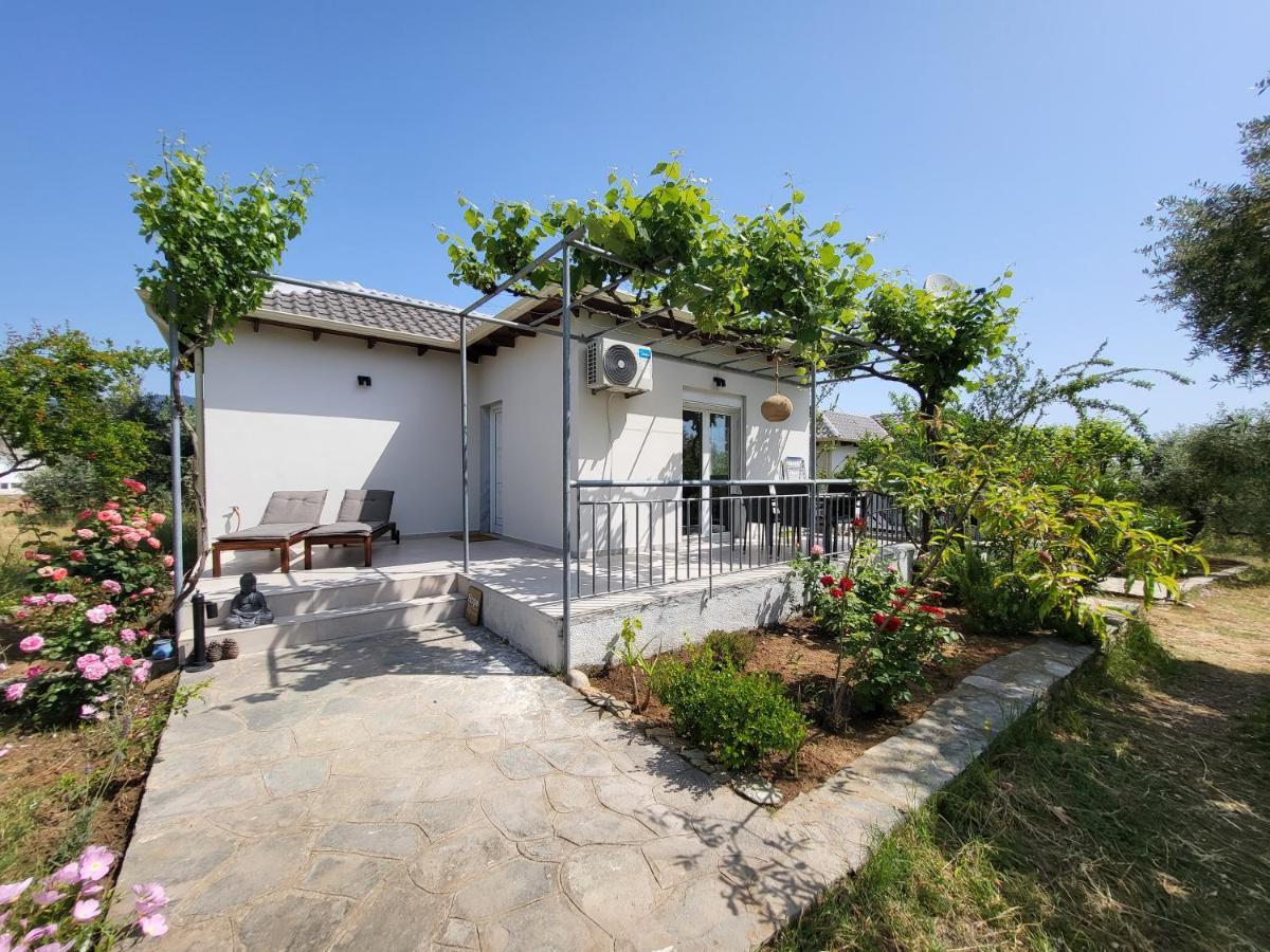 Ioannis Houses - Gemuetliches Ferienhaus Im Olivenhain Skala Potamia  Exteriör bild