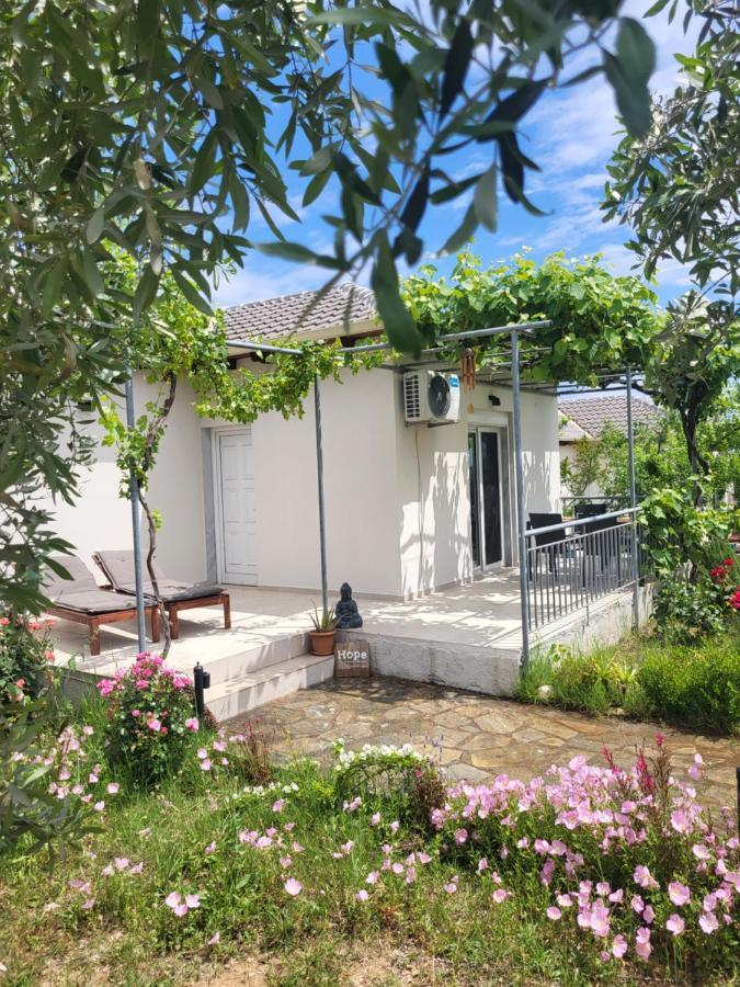 Ioannis Houses - Gemuetliches Ferienhaus Im Olivenhain Skala Potamia  Exteriör bild